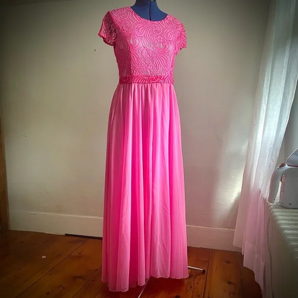 fitted lace wedding dress PINK BARBIE MAXI main image 1